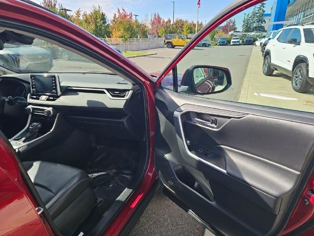 2021 Toyota RAV4 Hybrid LE