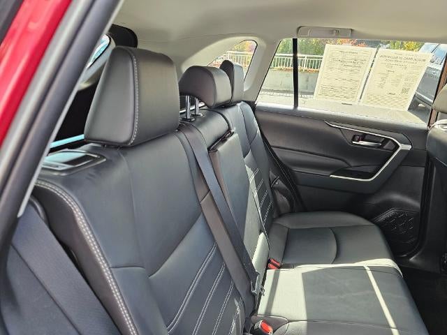 2021 Toyota RAV4 Hybrid LE