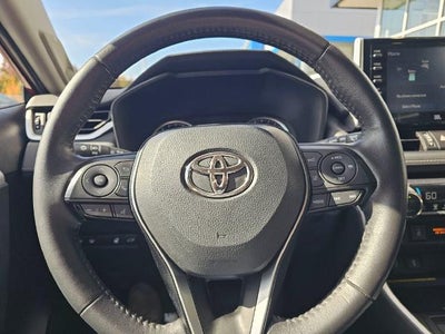 2021 Toyota RAV4 Hybrid LE