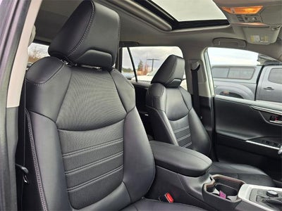 2020 Toyota RAV4 Limited