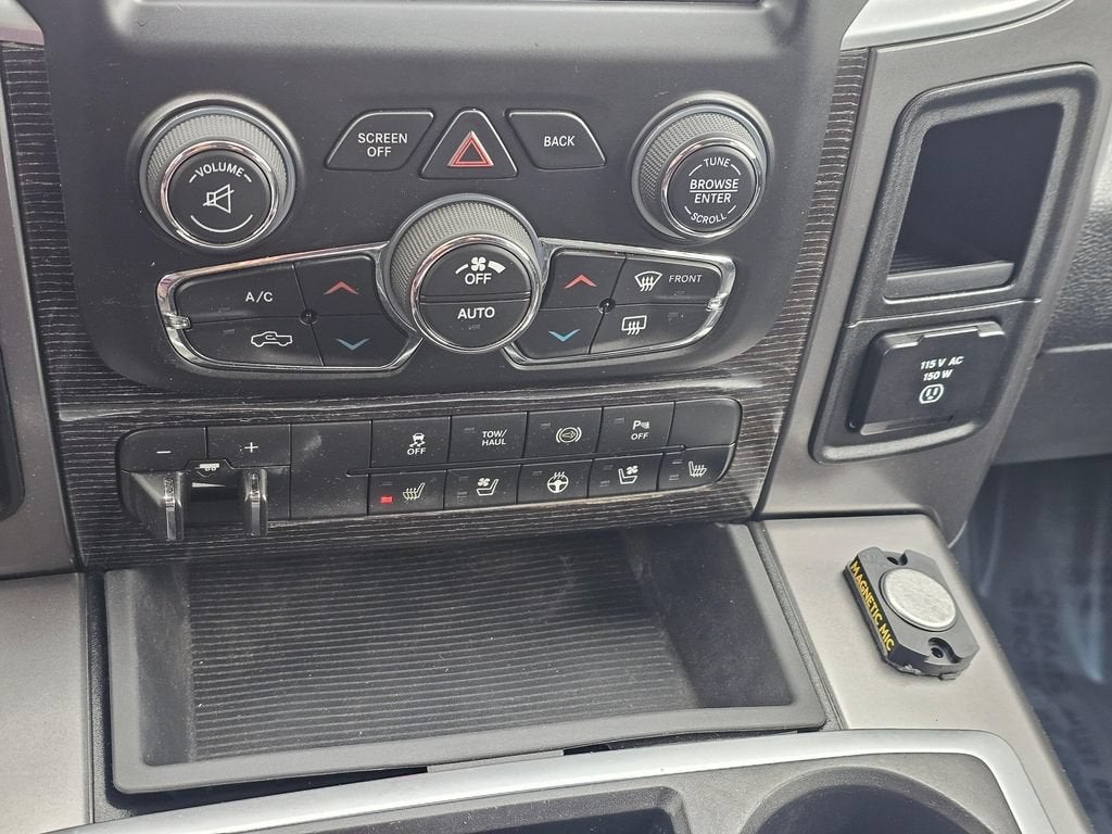 2015 RAM 3500 Base