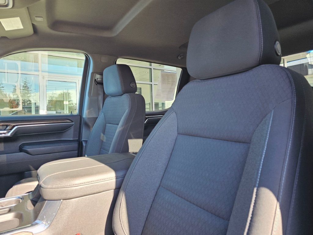 2023 Chevrolet Silverado 1500 Base