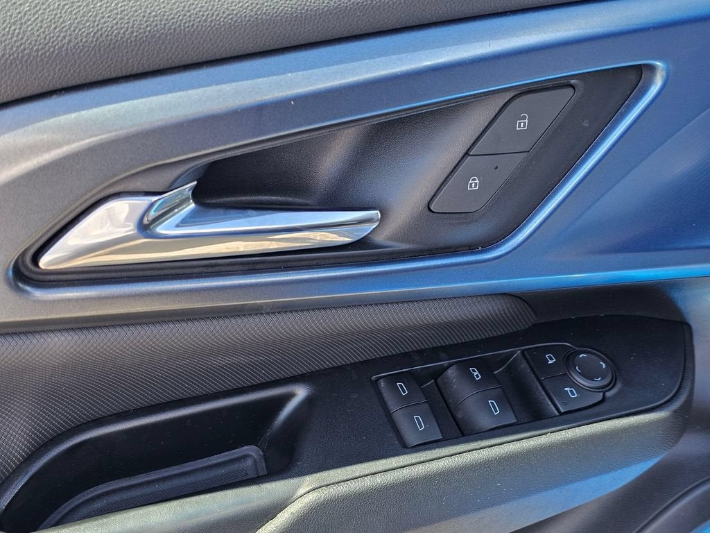2024 Chevrolet Equinox EV Base