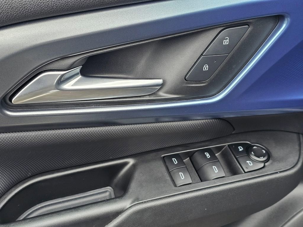 2025 Chevrolet Equinox EV Base