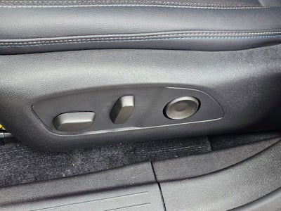 2025 Chevrolet Equinox EV Base