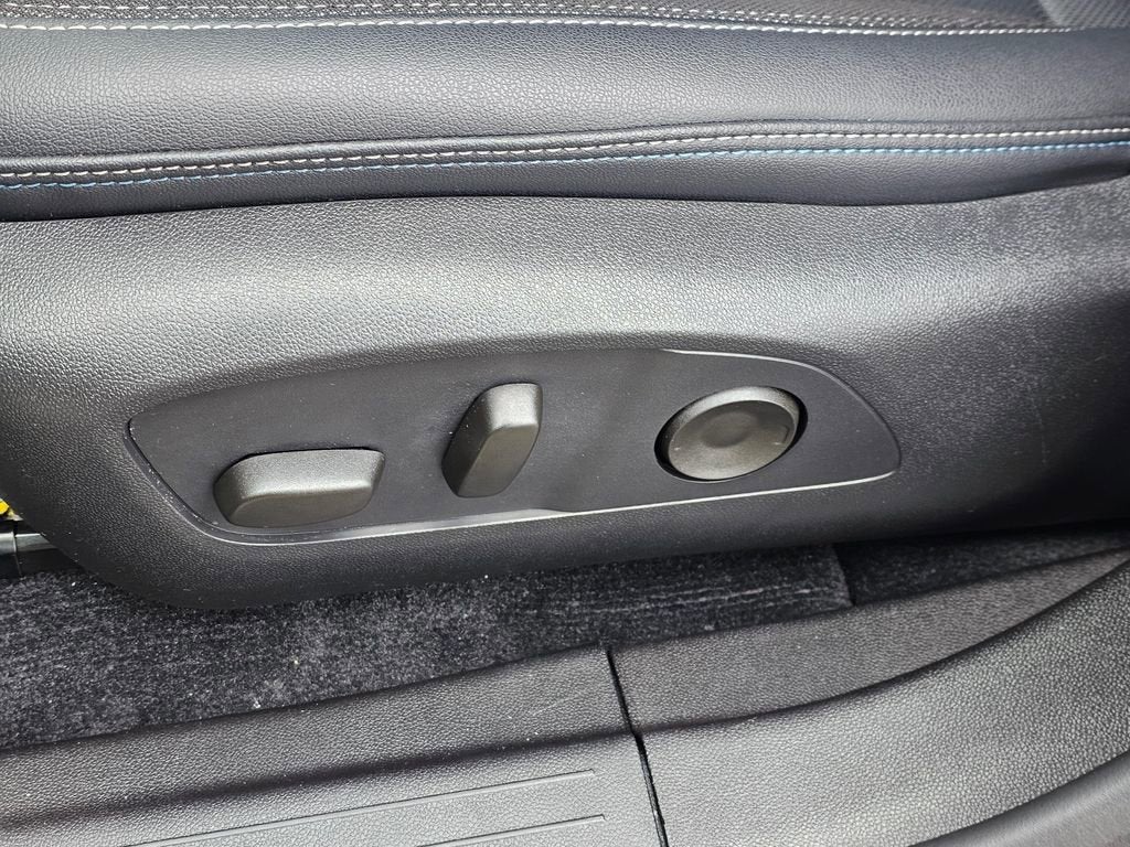 2025 Chevrolet Equinox EV Base