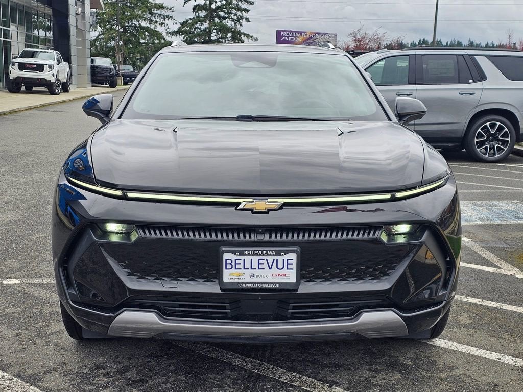 2025 Chevrolet Equinox EV Base