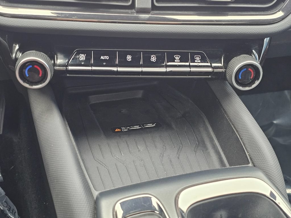 2025 Chevrolet Equinox EV Base