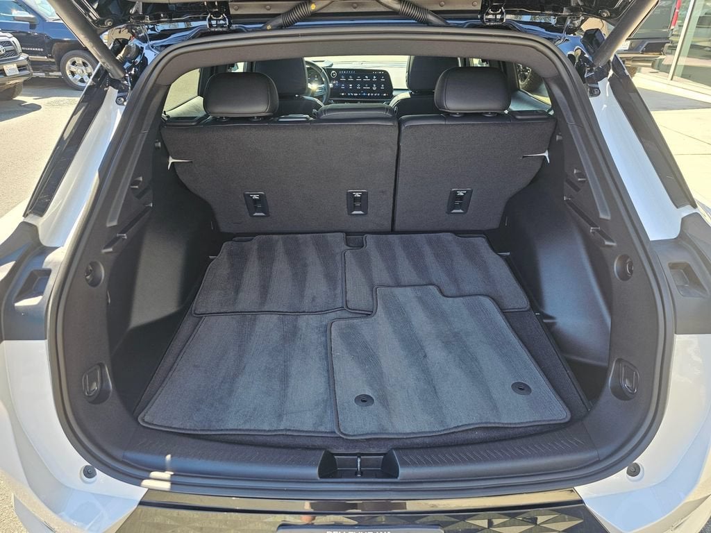 2025 Chevrolet Equinox EV Base