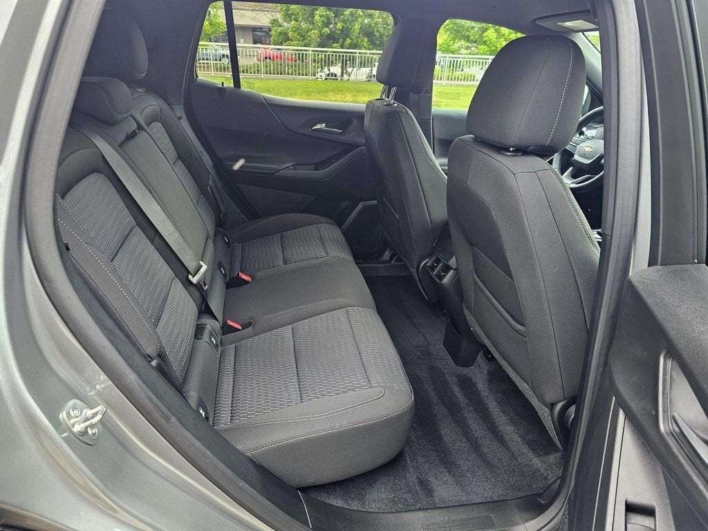 2025 Chevrolet Equinox Base