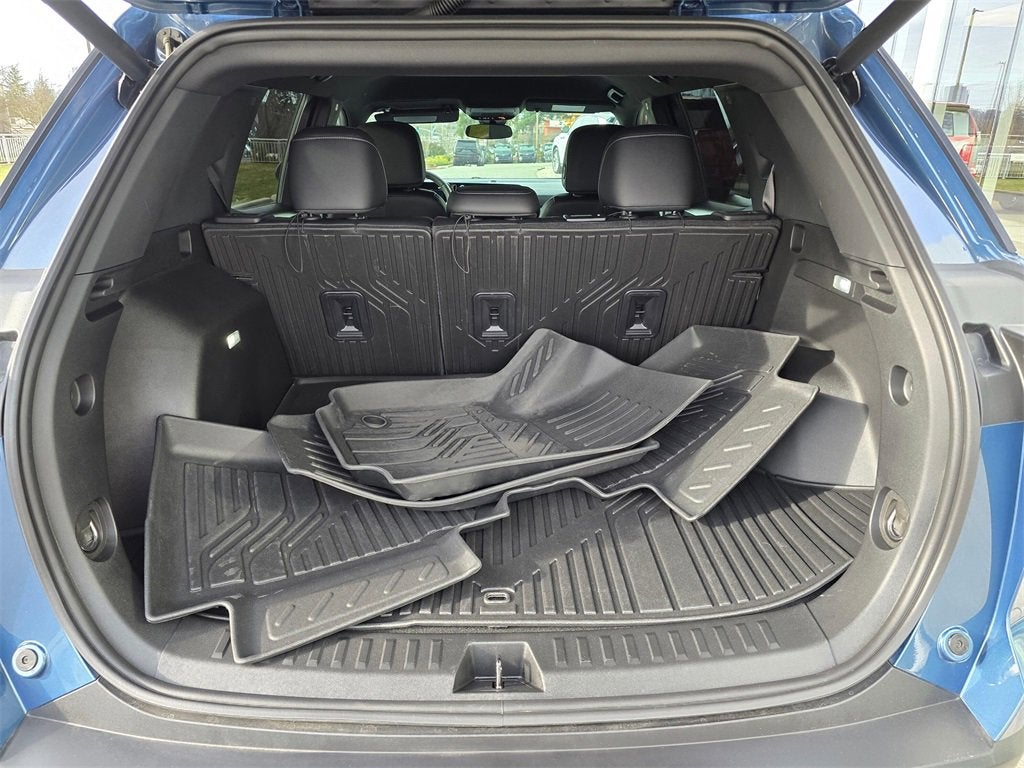 2025 Chevrolet Equinox Base