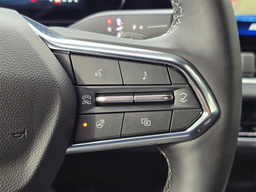 2025 Chevrolet Equinox Base