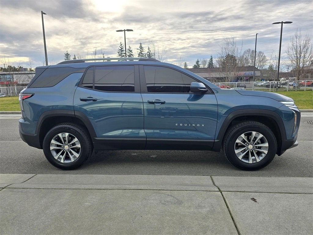 2025 Chevrolet Equinox Base