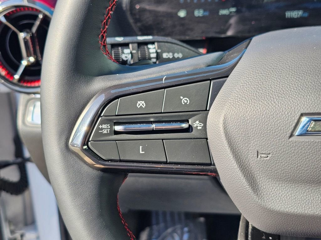 2025 Chevrolet Equinox Base
