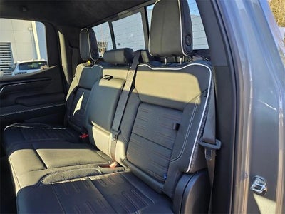 2024 GMC Sierra 1500 AT4X