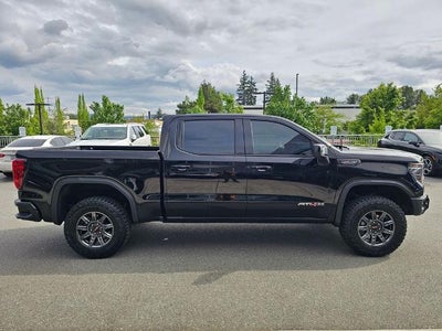 2025 GMC Sierra 1500 AT4X