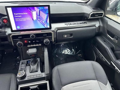 2024 Toyota Tacoma 4WD SR5