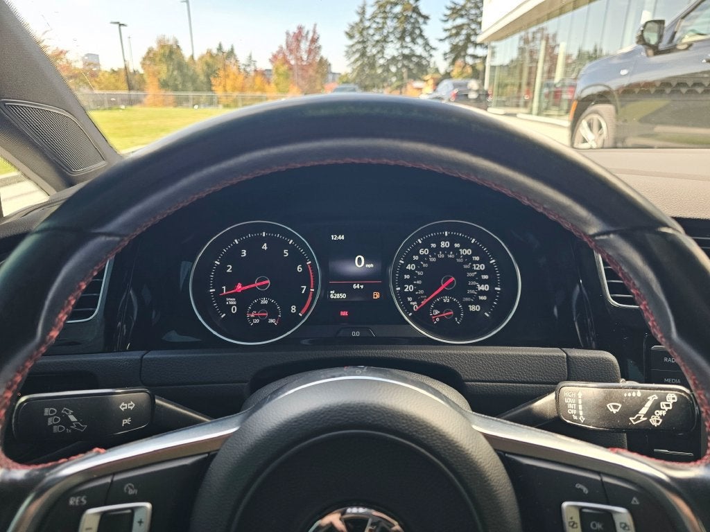 2018 Volkswagen Golf GTI Base