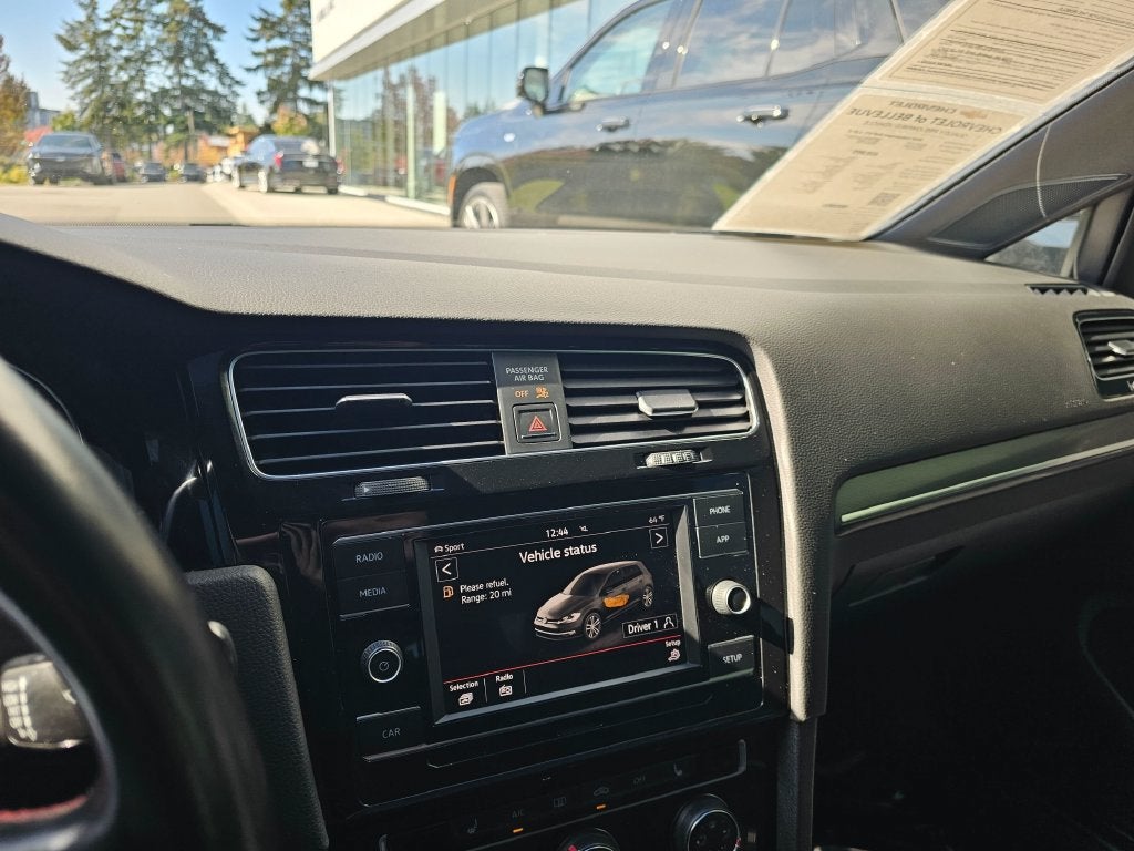 2018 Volkswagen Golf GTI Base