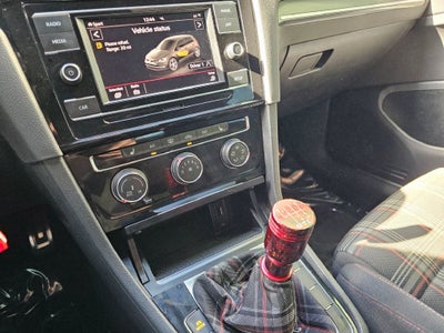 2018 Volkswagen Golf GTI Base