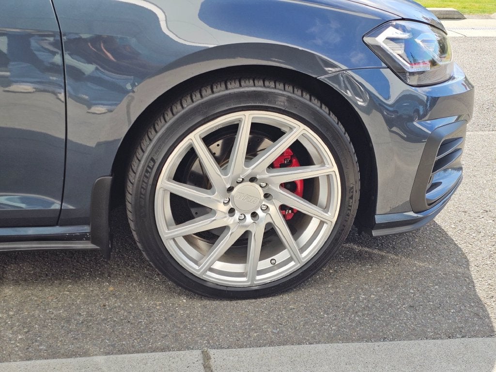 2018 Volkswagen Golf GTI Base