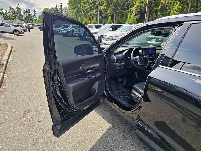 2025 Toyota Grand Highlander Hybrid XLE