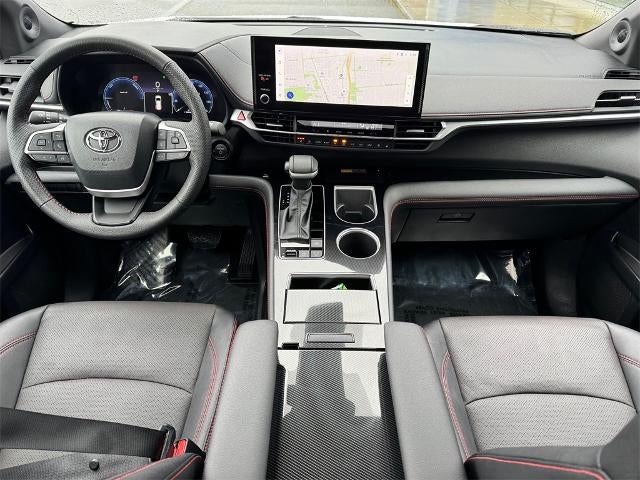 2025 Toyota Sienna XSE