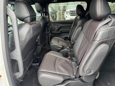 2025 Toyota Sienna XSE