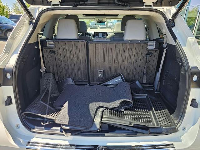 2020 Toyota Highlander Platinum