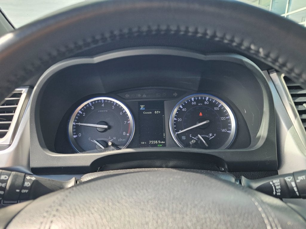 2019 Toyota Highlander Base