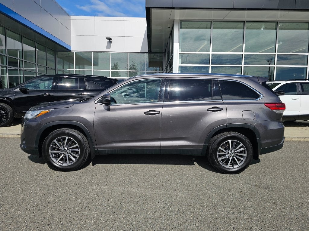 2019 Toyota Highlander Base