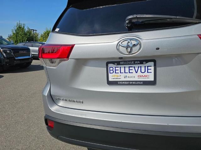 2019 Toyota Highlander SE