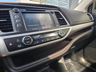 2019 Toyota Highlander SE