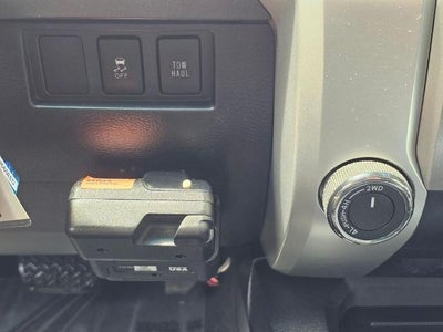 2015 Toyota Tundra 4WD Truck SR
