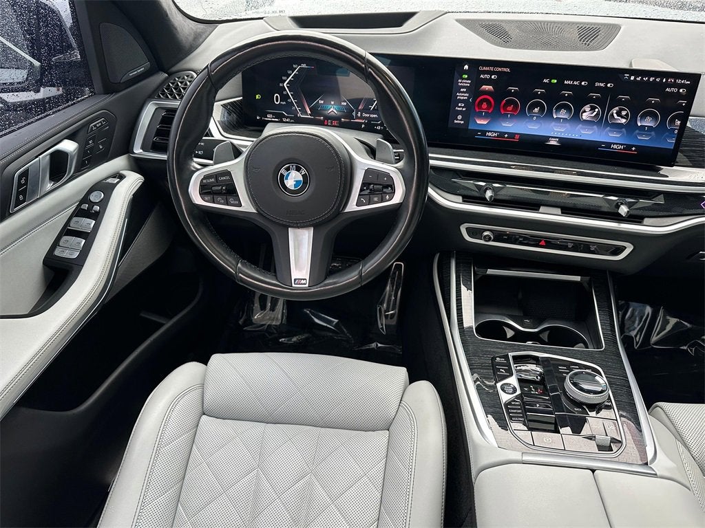 2023 BMW X7 Base