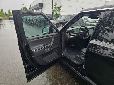 2022 RIVIAN R1S Launch Edition