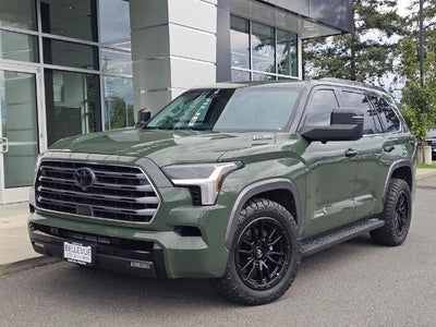 2023 Toyota Sequoia SR5