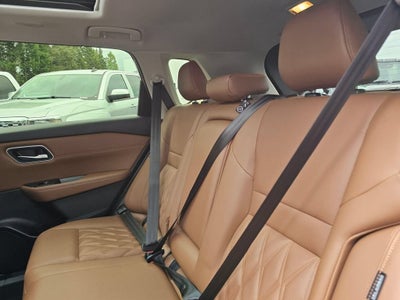 2024 Nissan Rogue Base