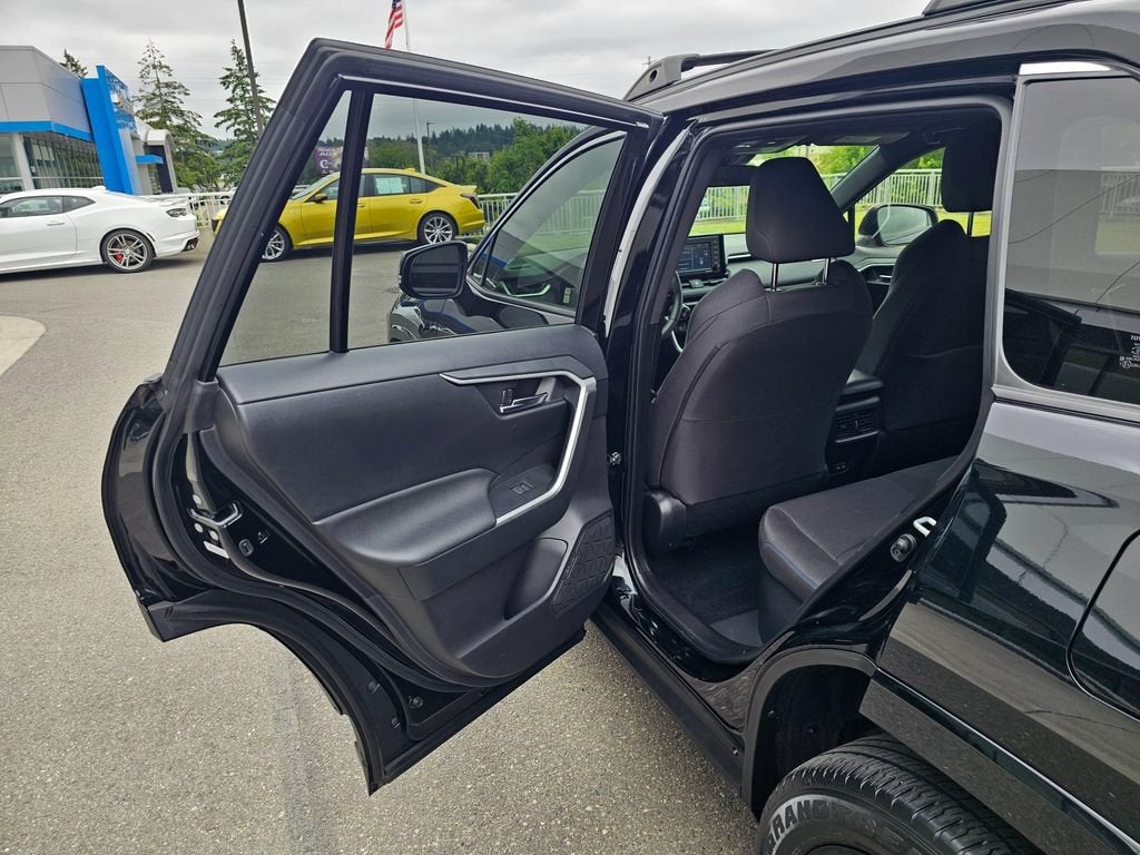 2022 Toyota RAV4 Base