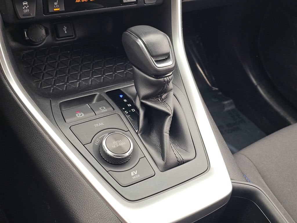 2022 Toyota RAV4 Base