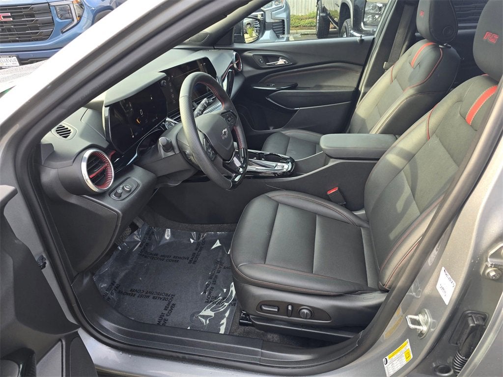 2025 Chevrolet Trax Base