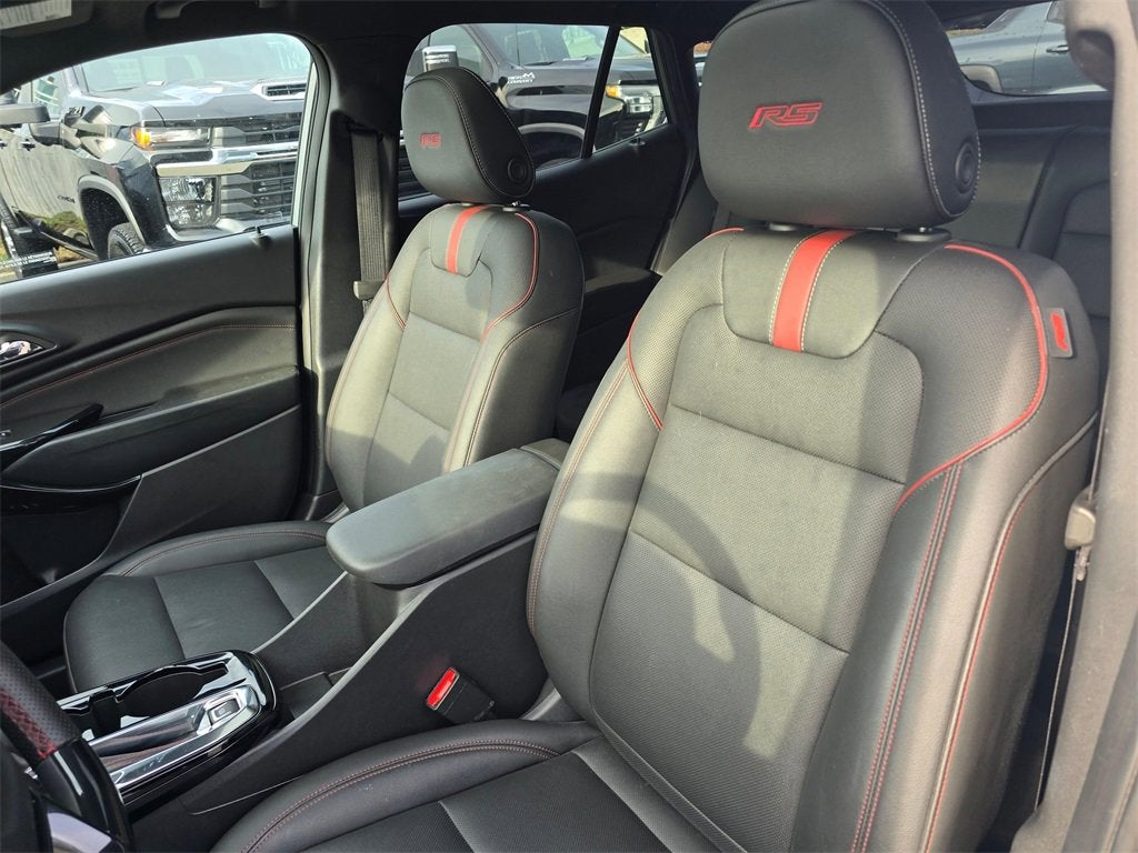 2025 Chevrolet Trax Base