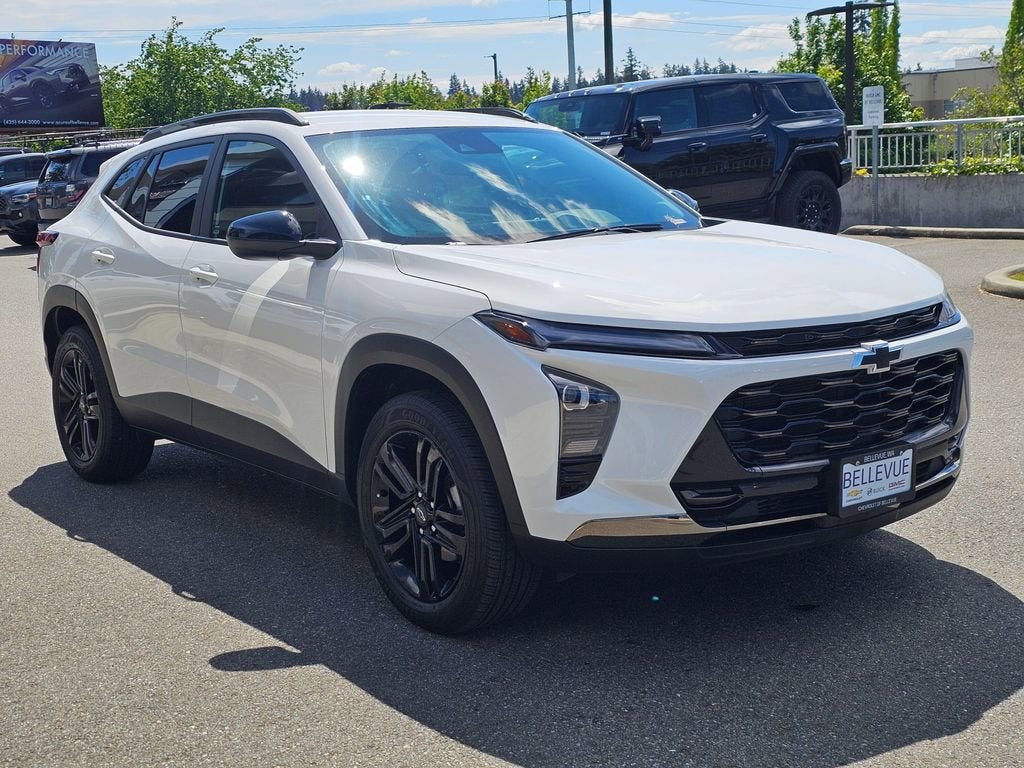 2025 Chevrolet Trax Base