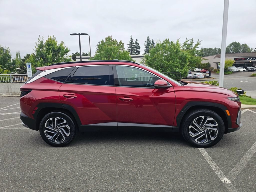 2025 Hyundai Tucson Hybrid Base
