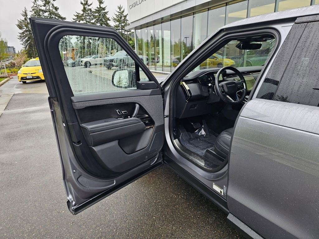 2023 Land Rover Range Rover Sport Base