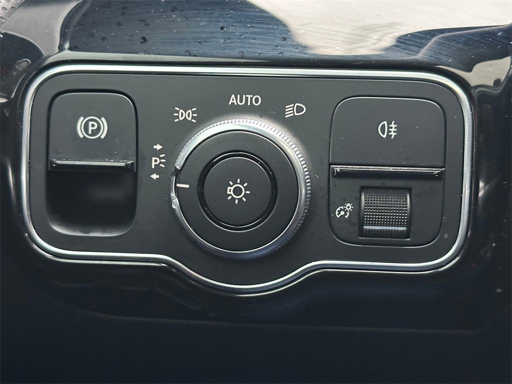 2020 Mercedes-Benz CLA Base