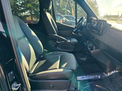 2022 Mercedes-Benz Sprinter Passenger Van Base