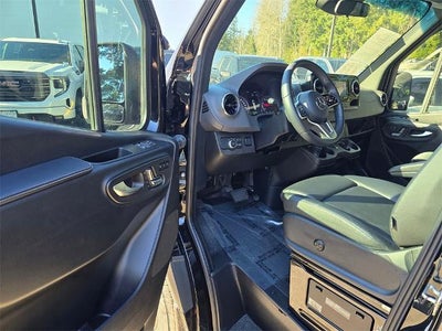 2022 Mercedes-Benz Sprinter Passenger Van Base