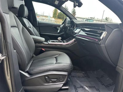 2021 Audi Q8 Prestige