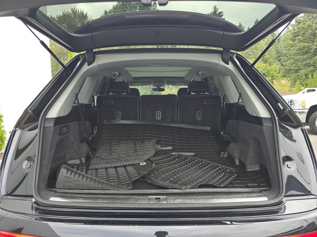 2019 Audi Q7 Base